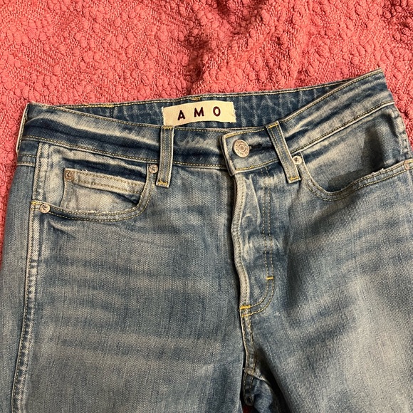 AMO TOMBOY CHARMER JEANS Straight Leg - Picture 2 of 6